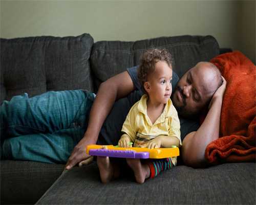 试管婴儿助孕医院：试管移植后睡眠不好影响着床吗？